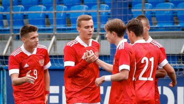 Sky News: ФИФА может допустить юношеские сборные России до участия в международных турнирах