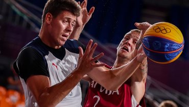 Баскетболисту Писклову разбили машину, подаренную за серебро на Олимпиаде-2020