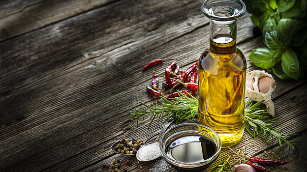 Сколько оливкового масла в ложке чайной и столовой (грамм, миллилитров, калорий)?