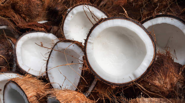 10 полезных продуктов из кокоса
