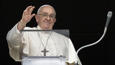 Папа Римский выбрал между Месси, Марадоной и Пеле