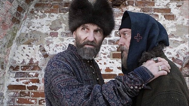 8 российских исторических фильмов.