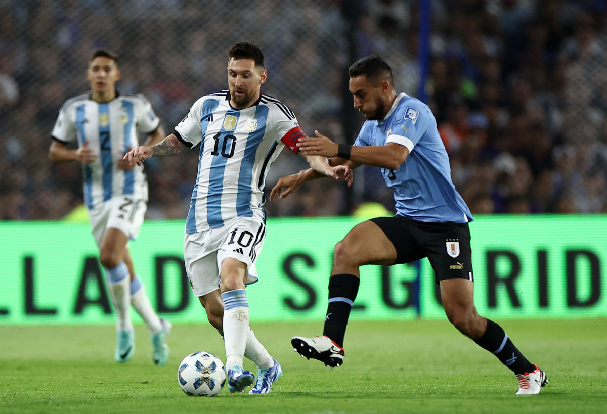 Аргентина — Уругвай: результат матча отборочного турнира ЧМ-2026 17 ноября  2023 года. Спорт-Экспресс