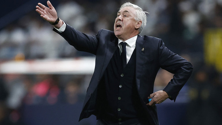 Реал мадрид трофеи. Реал мадрид титулы за всю историю. Реал мадрид трофеи за всю историю. Реал мадрид трофеи. Зал трофеев реал мадрид.