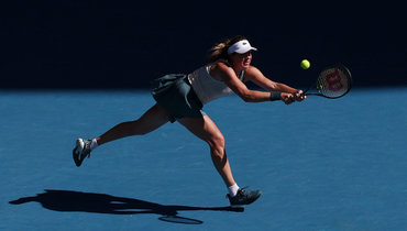 Павлюченкова в двух сетах проиграла Бадосе во втором круге Australian Open