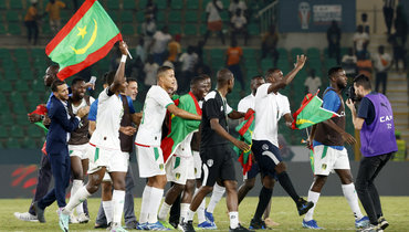Безумие в Африке продолжается. Камерун ворвался в плей-офф за четыре минуты, звездный Алжир унижен футбольным карликом