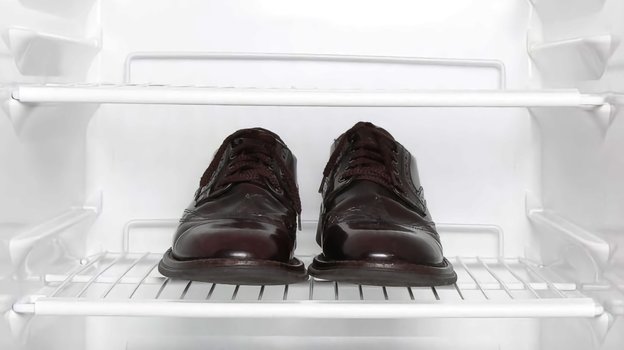 Обувь в холодильнике