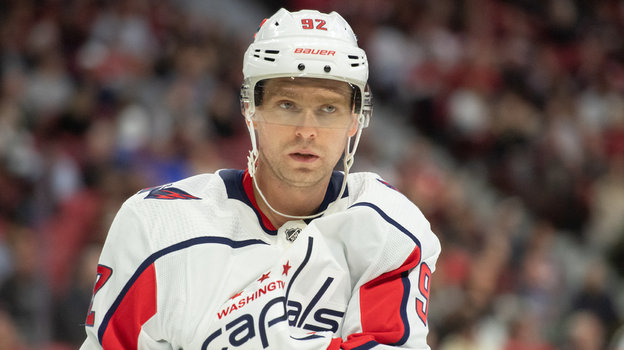Нападающий «Вашингтона» Евгений Кузнецов попал в программу помощи игрокам НХЛ: что случилось с российским хоккеистом