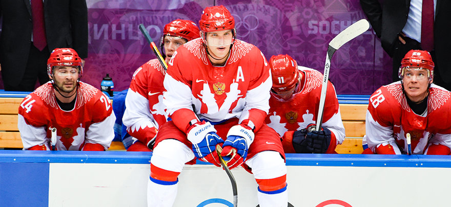 Александр Овечкин расстроен результатом матча против сборной Финляндии на Олимпиаде-2014.