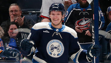 Воронков сократил отставание до одной шайбы в списке лучших снайперов среди новичков НХЛ