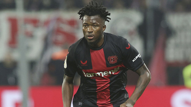 Эдмонд Тапсоба. Футболист «Байера» Эдмонд Тапсоба