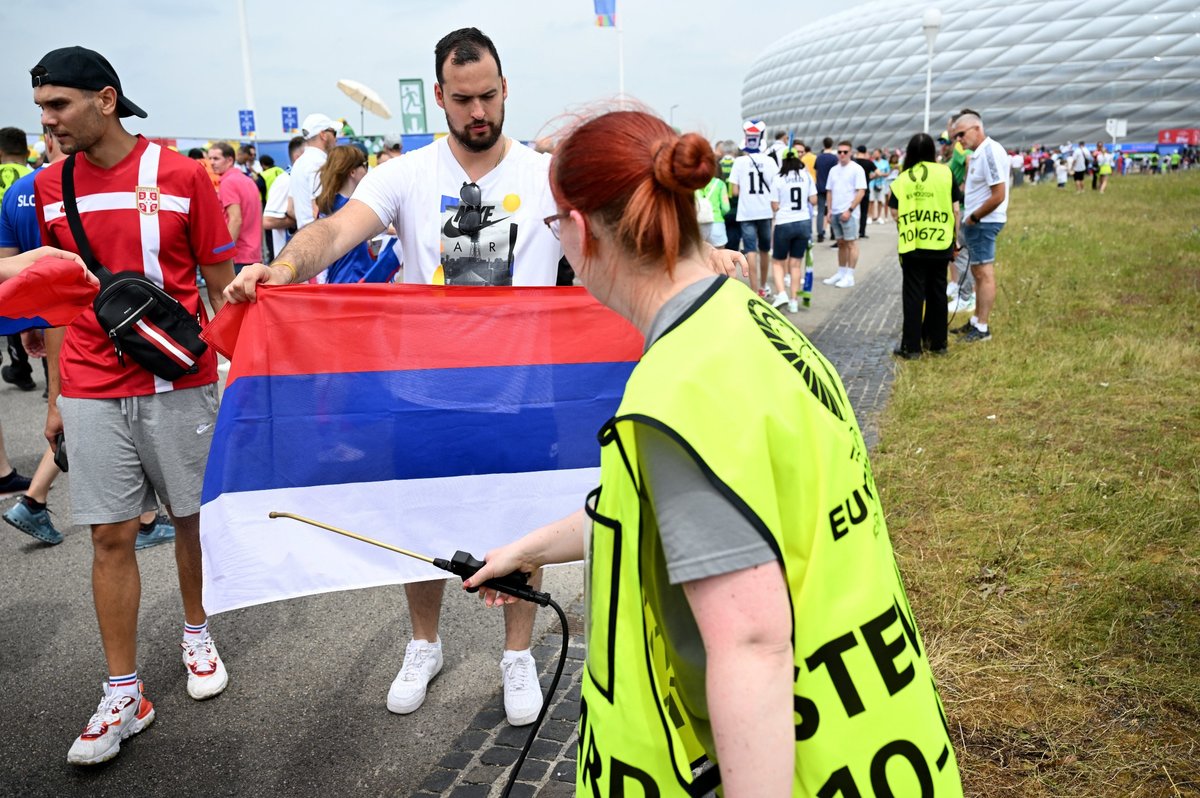 Посольство России в Германии раскритиковало запрет флагов страны на  чемпионате Европы. Спорт-Экспресс