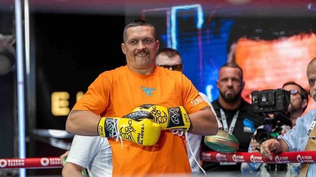 Александр Усик.