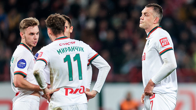 Максим Глушенков, Антон Миранчук, Артем Дзюба.