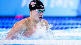 Гендиректор Федерации плавания США зарабатывал миллионы. Но сборная показала худший результат за этот век