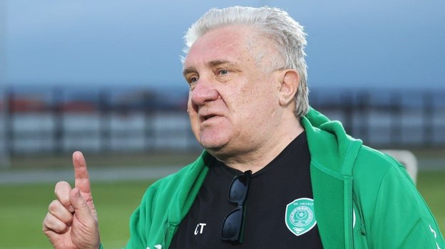 Главный тренер «Ахмата» Сергей Ташуев.