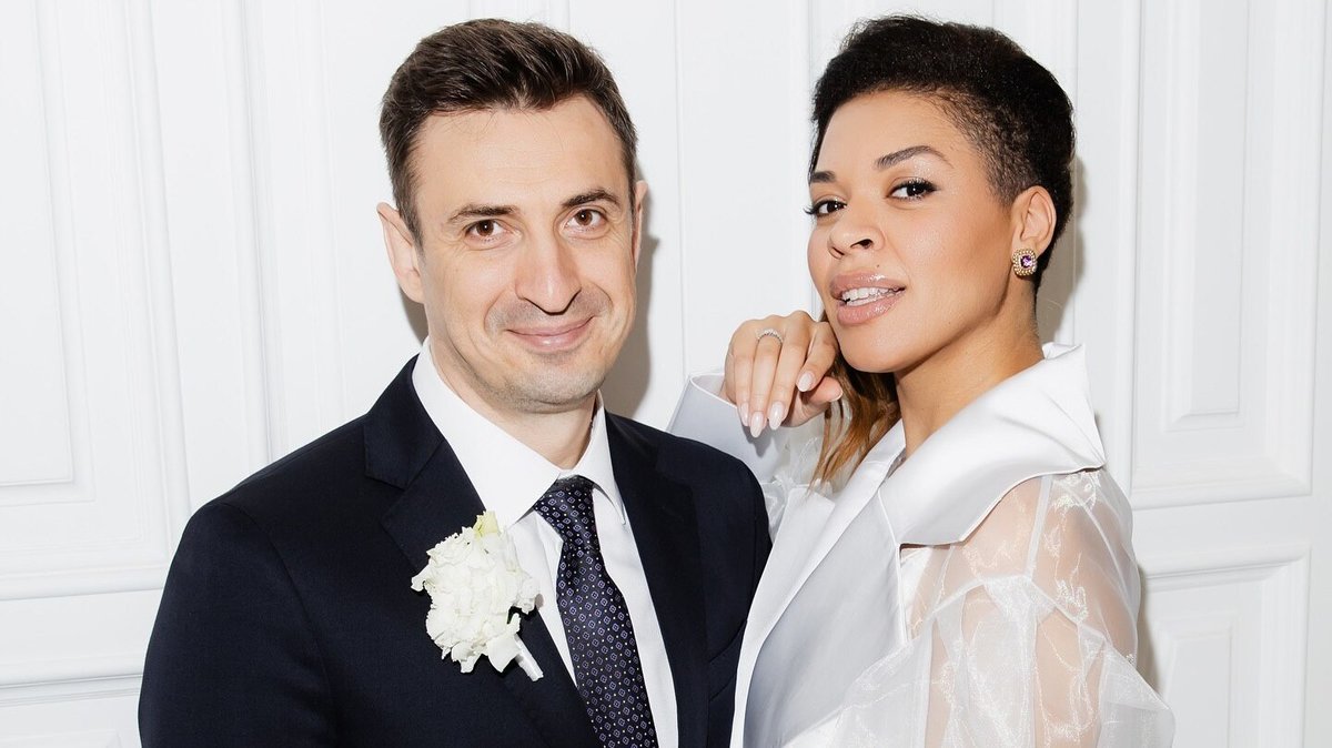 Секс порно дос досының әйелін трахает