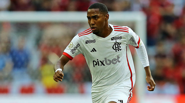 Полузащитник «Фламенго» Лорран