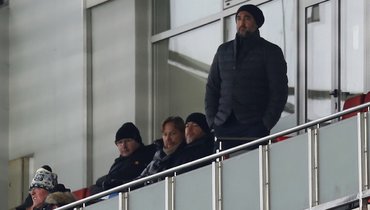 Карпин присутствует на матче между «Химками» и «Факелом»