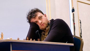 Ниманн в последний момент снялся с турнира Карлсена. Испугался строгого античитинга?
