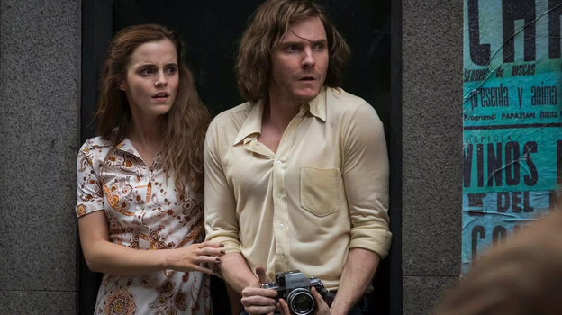 Жасырын камерада мас күйінде порно көру Одессадағы жезөкшеге блять