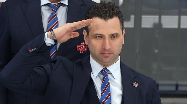 Главный тренер СКА Роман Ротенберг