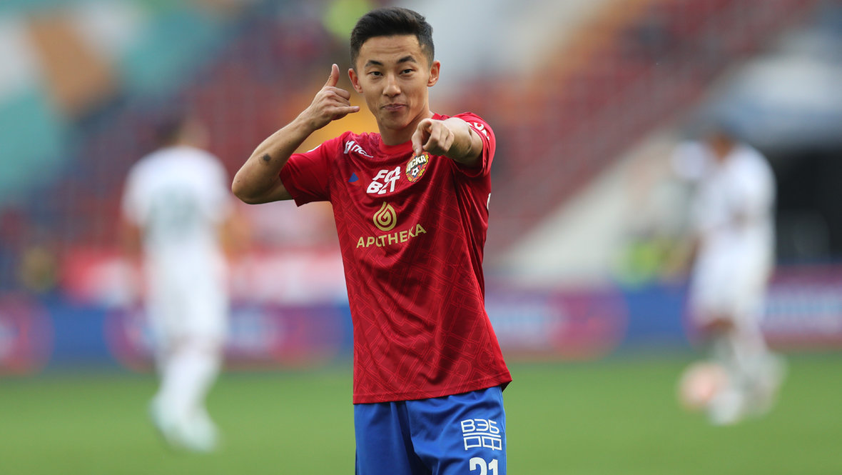 Полузащитник ЦСКА Аббосбек Файзуллаев