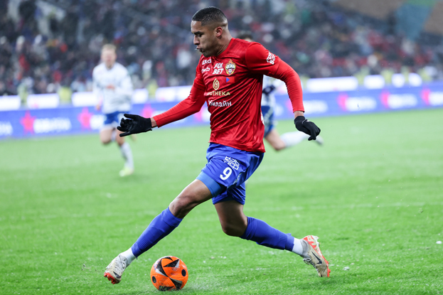 Футболист ЦСКА Сауль Гуарирапа