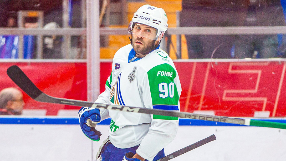 Әженің ең ыстық сексін онлайн көріңіз