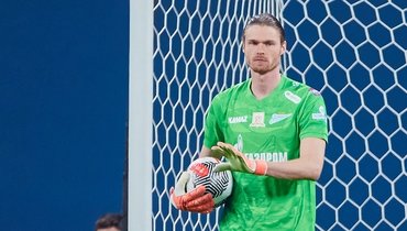 «Зенит» — ЦСКА: Иванов не удалил вратаря хозяев Адамова за агрессию