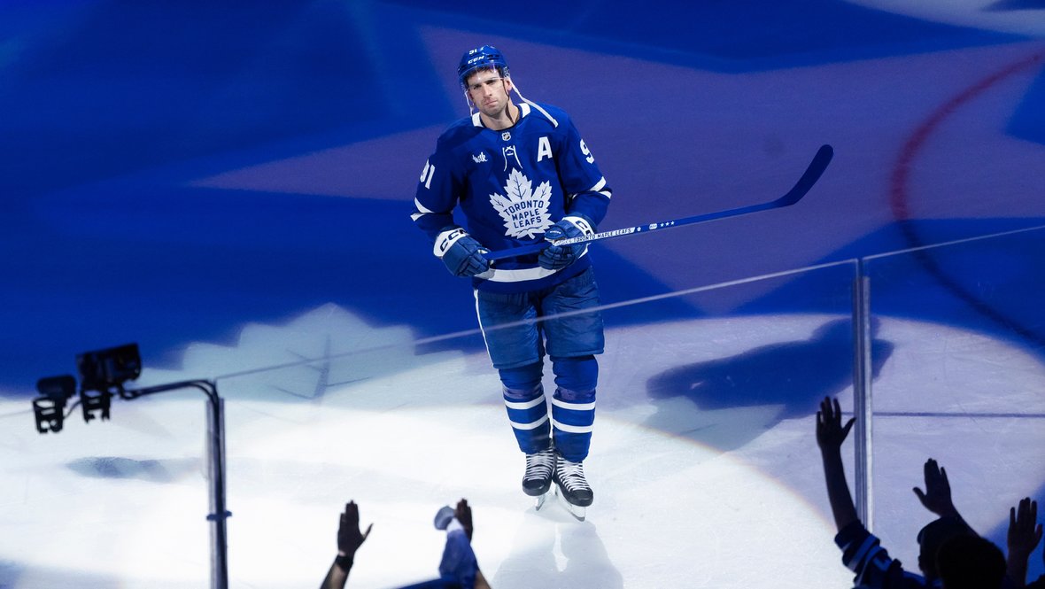 Джон Таварес