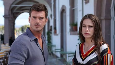 Кадр из сериала «Семья», реж. Ахмет Катыксыз, Ay Yap?m