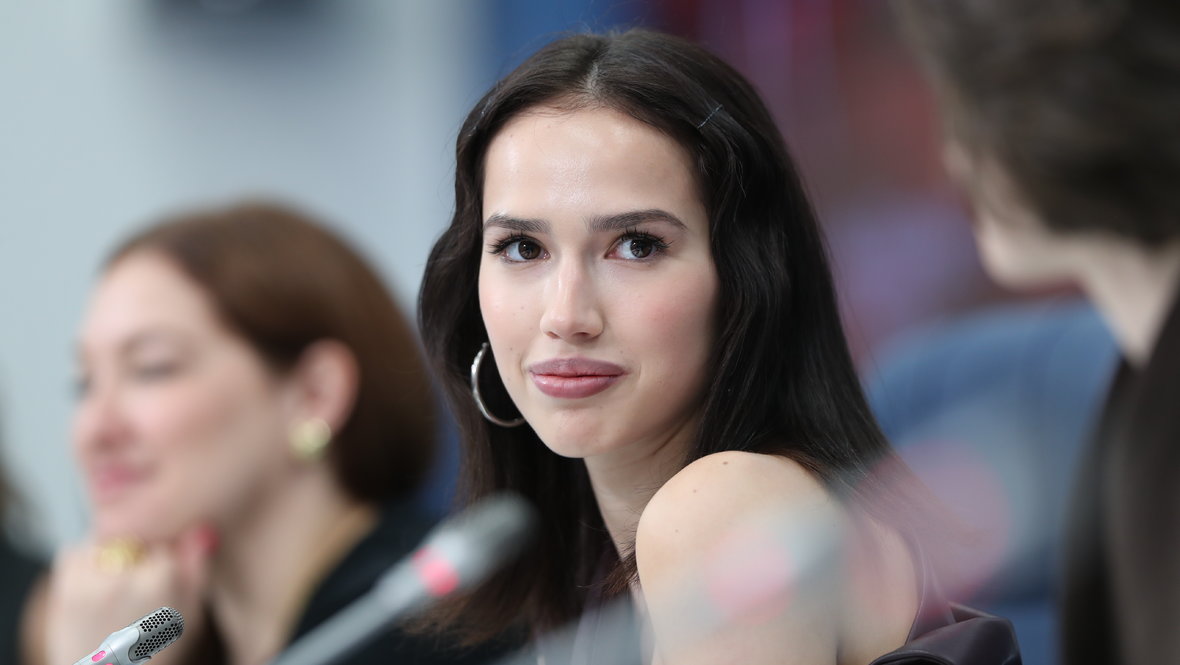 Постановщик шоу Загитовой о работе с фигуристкой: «Где-то мы спорим, но Алина — толковая и хваткая девушка»