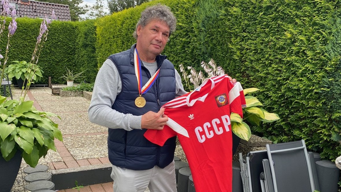 Легенда «Торпедо» Юрий Савичев возмущен изгнанием клуба из РПЛ