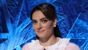 Источник: Исинбаевой заблокировали банковские счета за долг 283 тысячи рублей