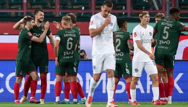 «Локомотив» в большинстве обыграл «Акрон» (2:0) в матче FONBET Кубка России 28 августа.