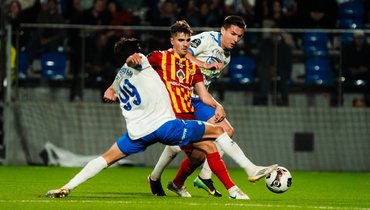 «Факел» — единоличный лидер. Осечка «Урала». Спасение «Торпедо». Победа Евсеева. 9-й тур ФНЛ