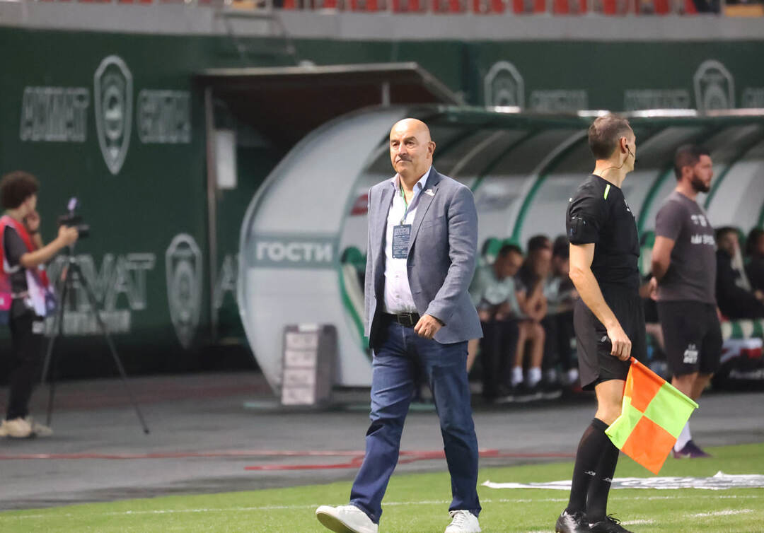 Станислав Черчесов.