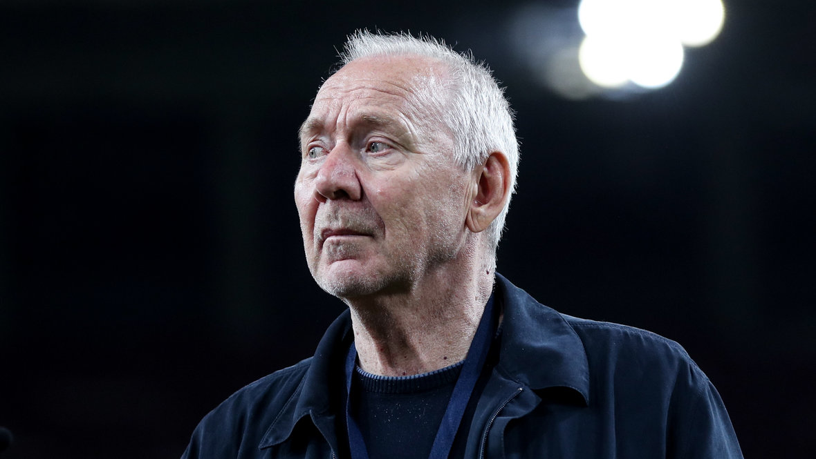 Олег Романцев.