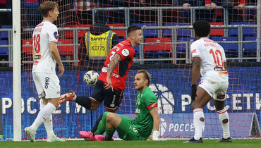 Защитник ЦСКА Данил Круговой празднует третий гол ЦСКА в ворота «Спартака».