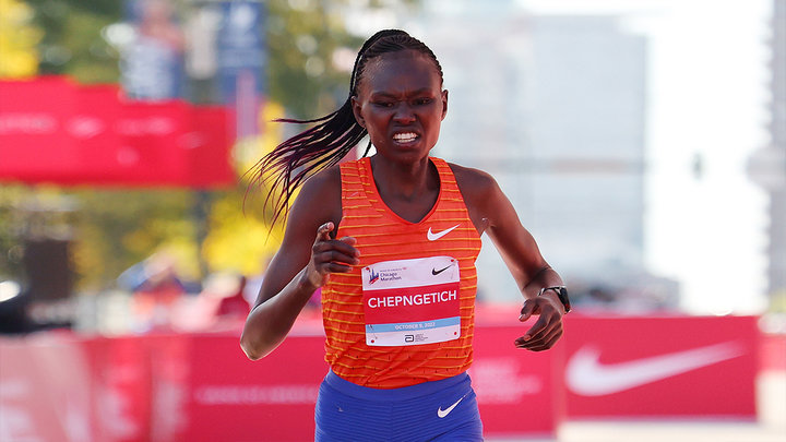 Беларуссиядағы қызбен жыныстық қатынас