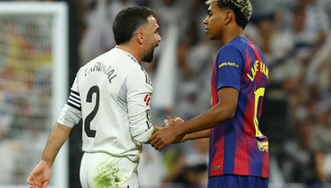 Педри и Ямаль отписались от Карвахаля в соцсети после класико