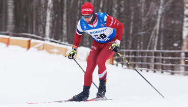 «Могло дойти до инвалидности». Российский лыжник, чья карьера чуть не оборвалась в феврале, уже побеждает