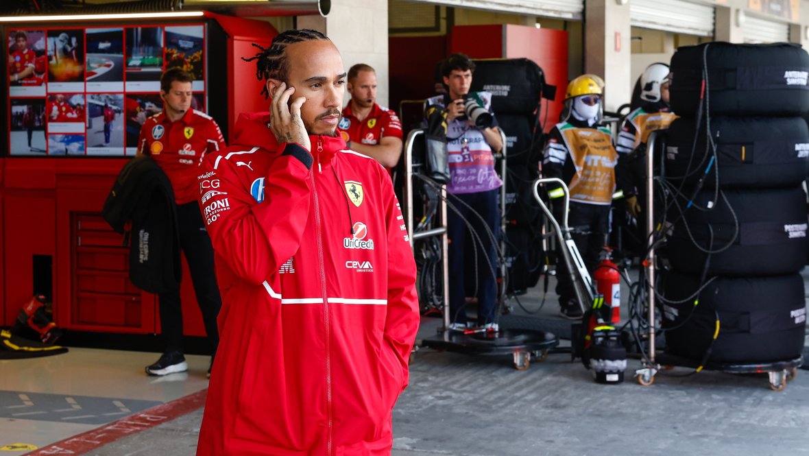 Льюис Хэмилтон.