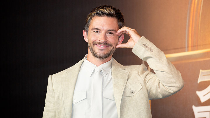 Садла порно видео Емізік тесетін порнофотосуреттер