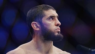 Все так ждали боя Махачев — Топурия, но теперь интереса мало. Ислам просто раздавит Илию