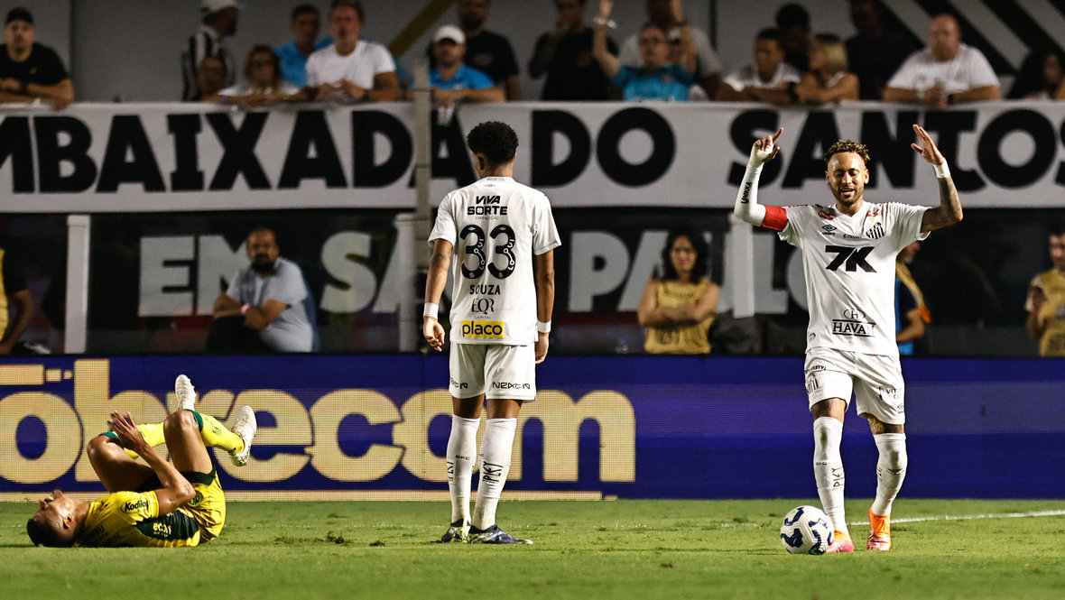 «Сантос» сыграл вничью с «Мирассолом», Неймар забил гол и привез пенальти