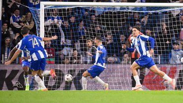 Габриэль Вейга забил первый гол в матче.