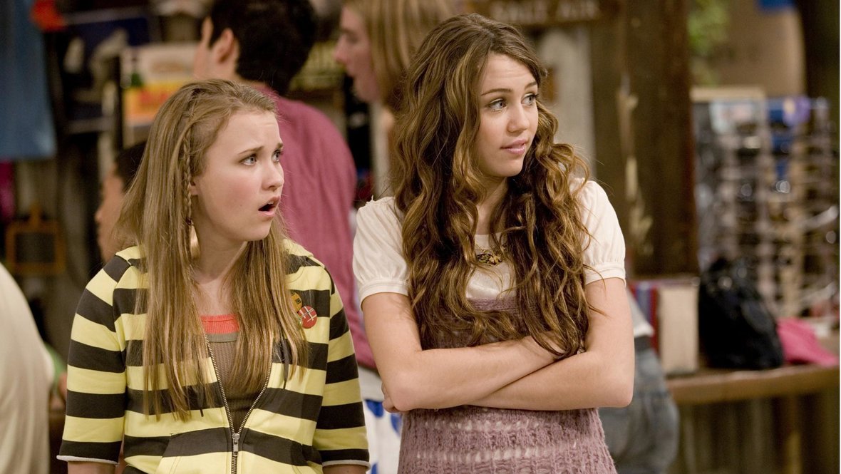 8 сериалов от Disney, которые вызывают ностальгию по 2000-м