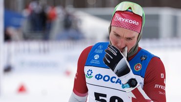 Александр Большунов.
